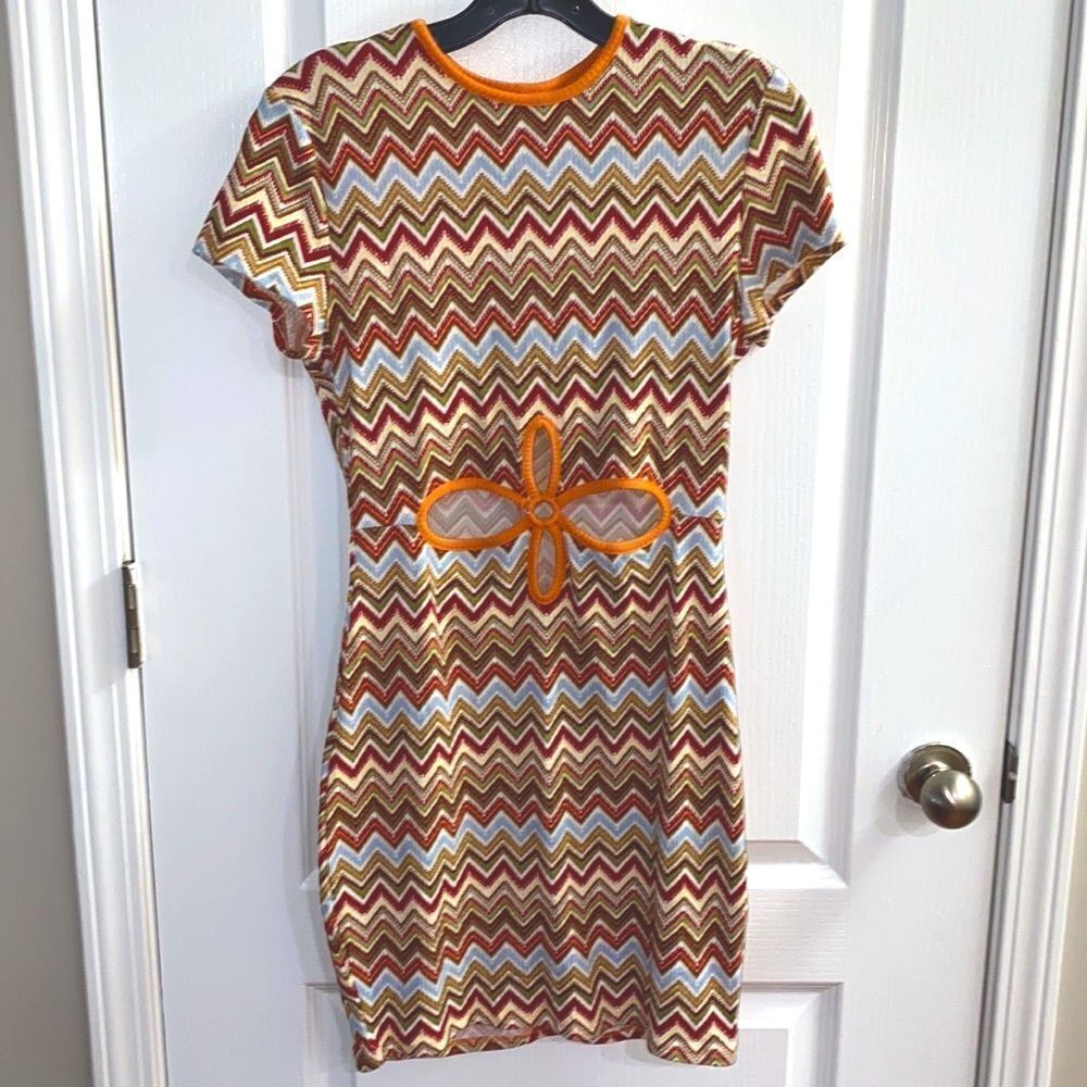 Super Cute Zig Zag Dress - Brand New with Tags